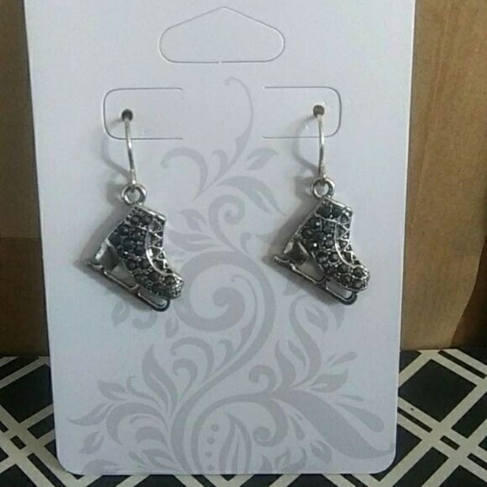 Black‎ and silver ice skate earrings